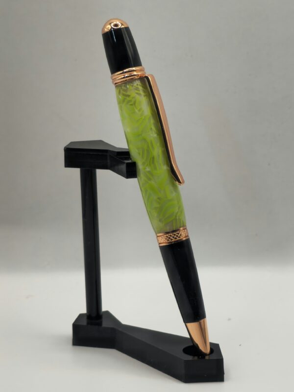 Green Flakes Pen
