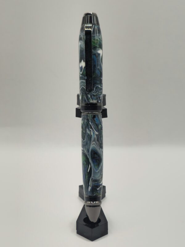 Green Swirl Resin Pen - Image 2